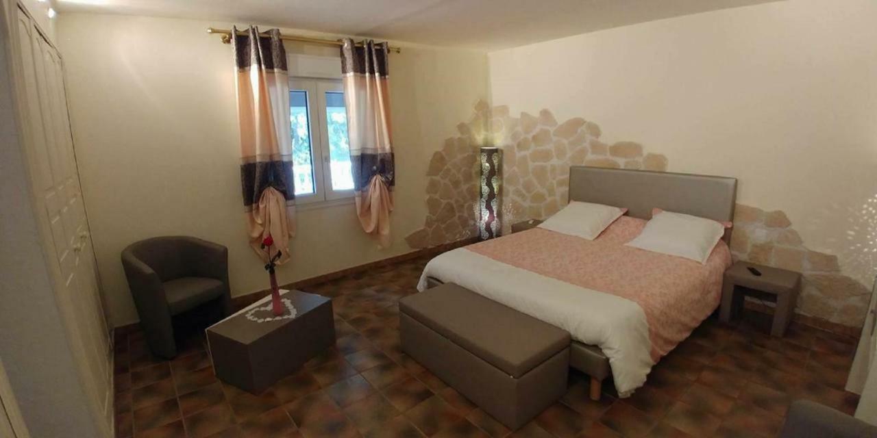 Hotel Domaine De Bailheron Béziers Esterno foto